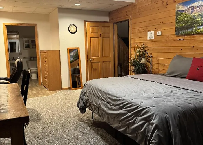 Susitna River Lodging, Suites