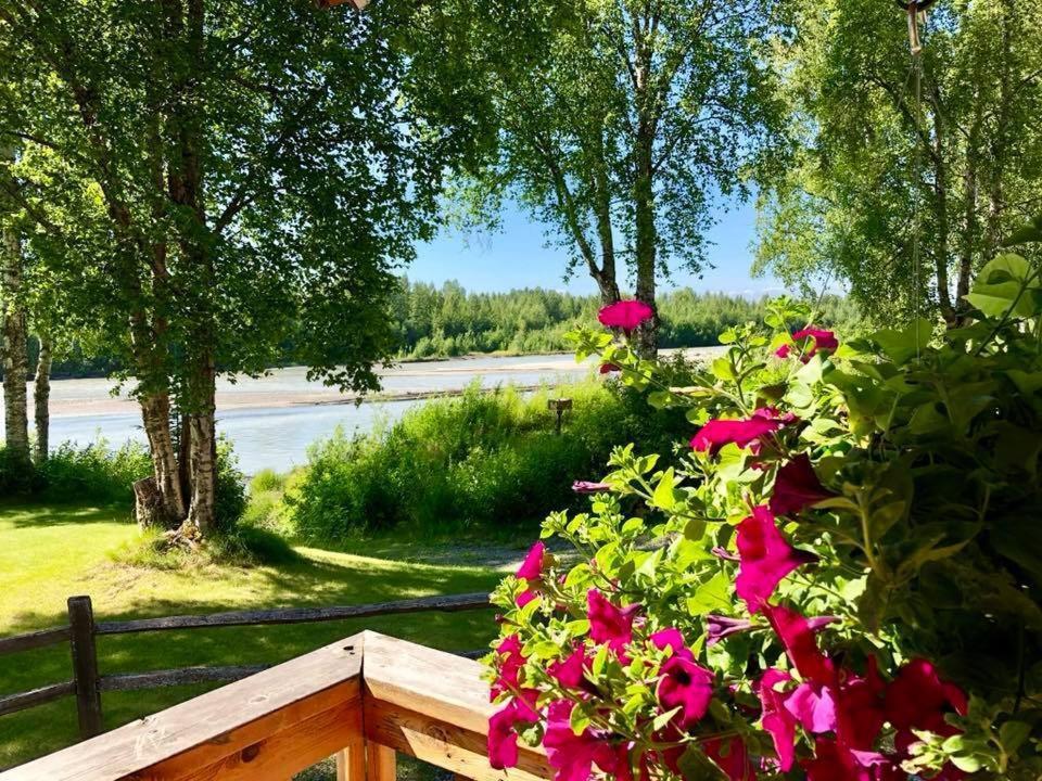 Susitna River Lodging, Talkeetna