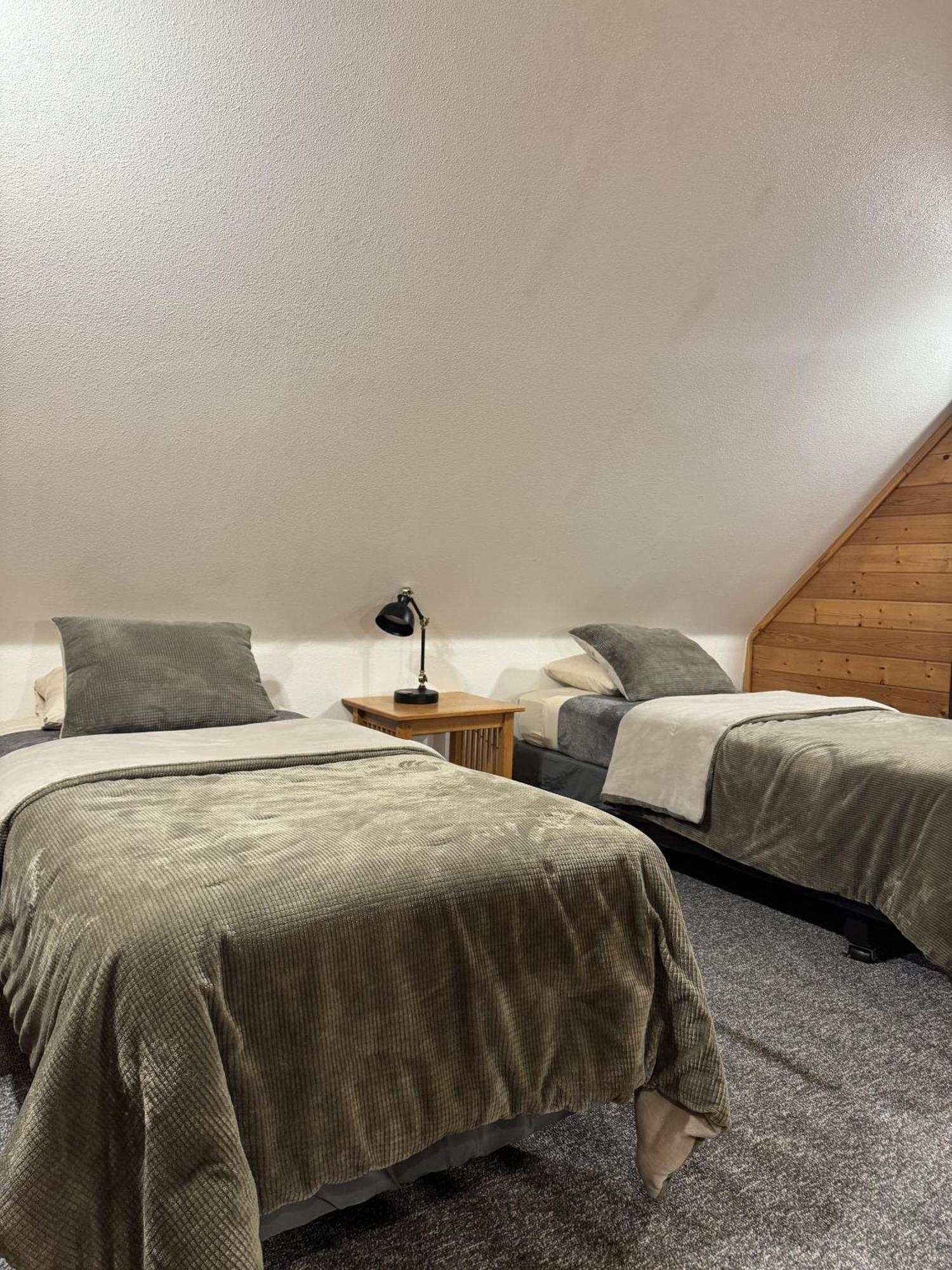 Lodge Susitna River Lodging,